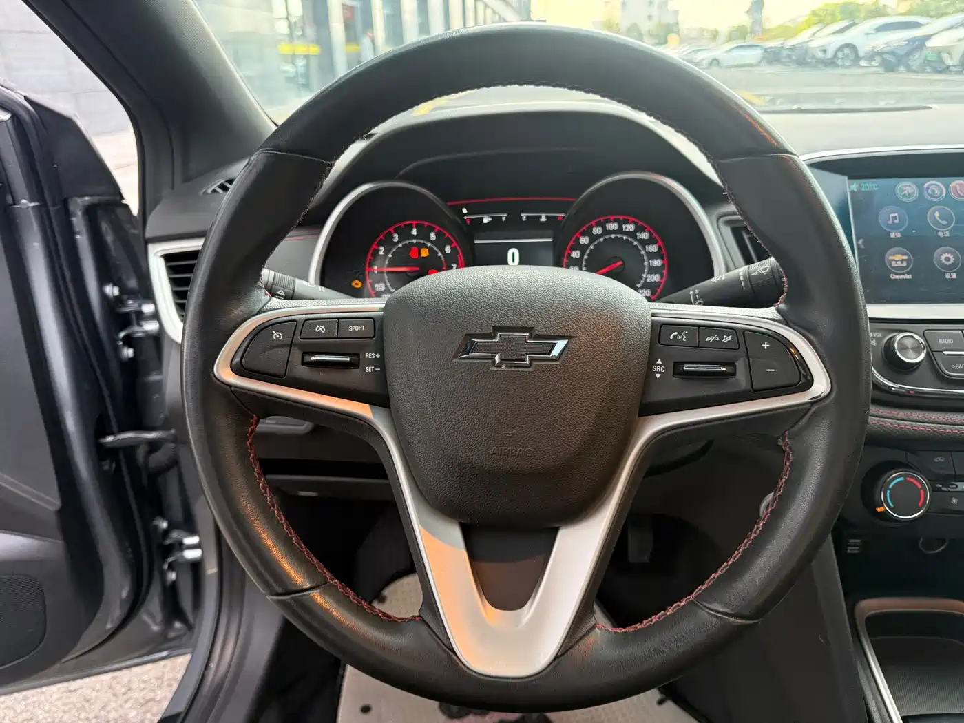 Chevrolet Monza 2019 RS 330T Auto Smooth Edition China VI фото 7