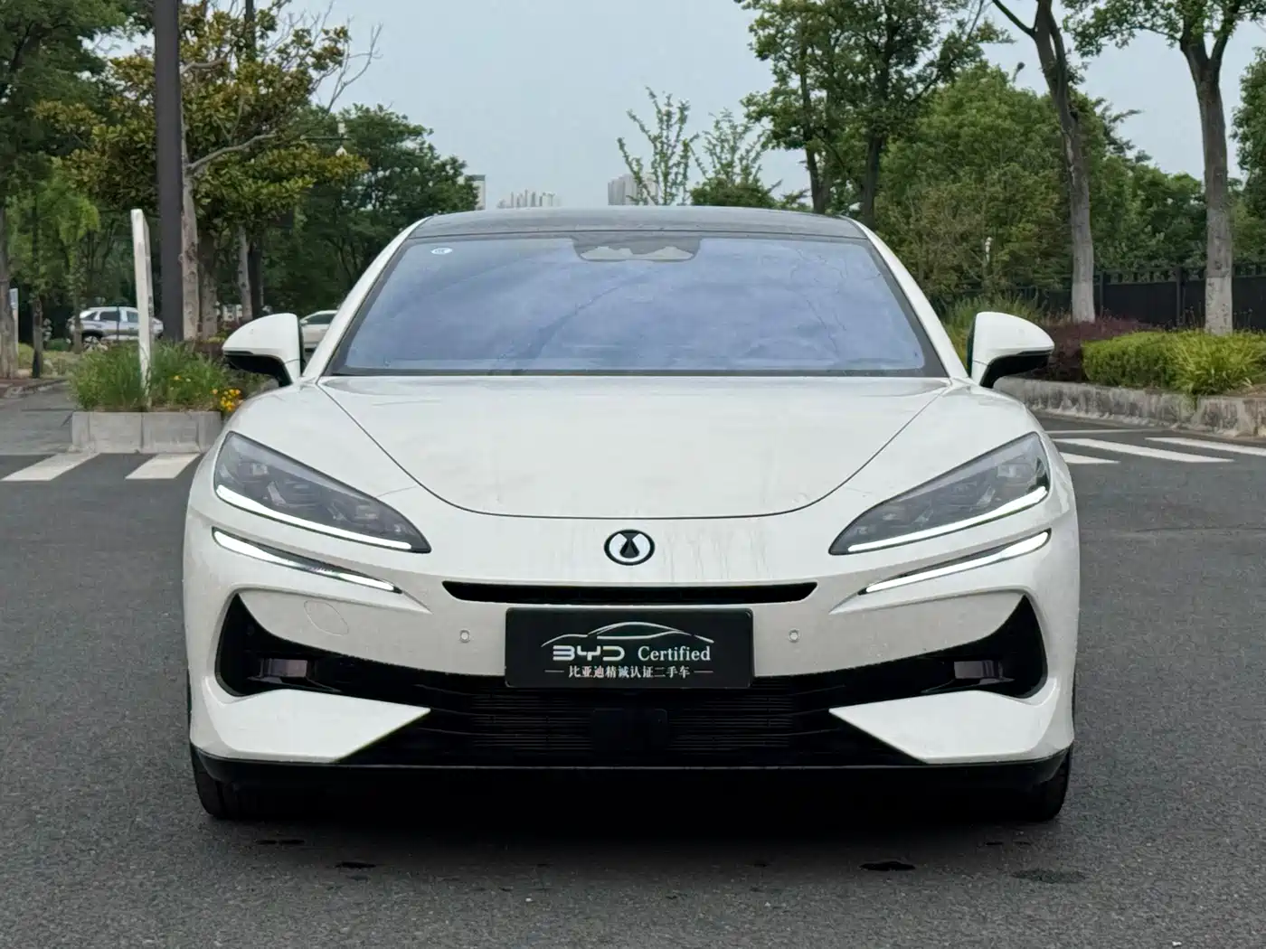 Denza Z9GT 2024 1100 AWD Ultra Edition фото 2