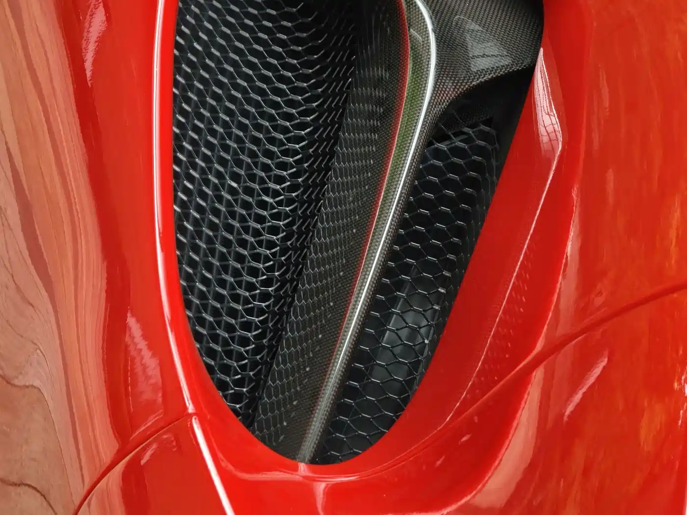 Ferrari SF90 2021 2020 3.9T V8 Stradale
