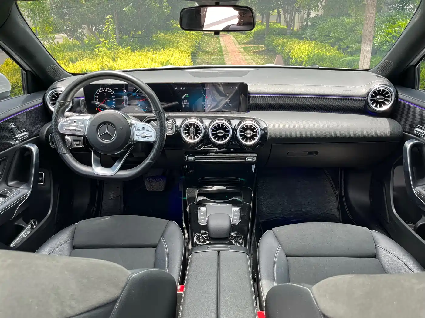 Фото 6 - Mercedes-Benz A-Class