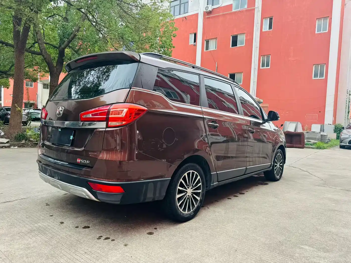 BAIC Weiwang M50F 2017 2017 1.3T Comfort