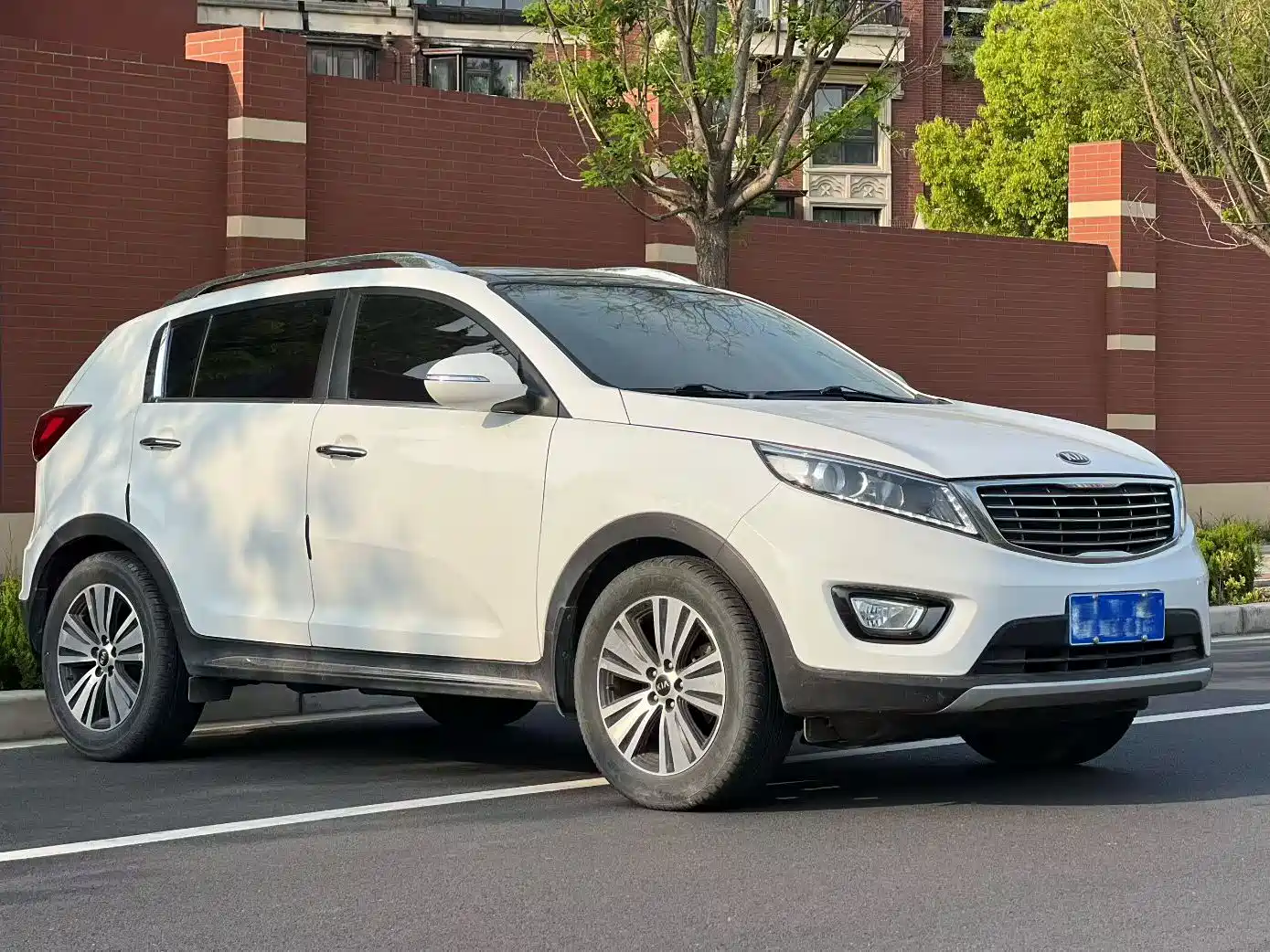 Kia Sportage 2015 2.0L Automatic 2WD DLX фото 3