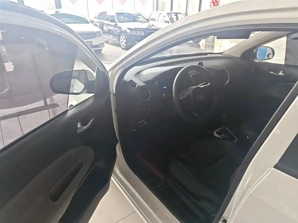 Kia Huan Chi 2020 Facelift 1.4L Auto Comfort Sunroof Edition фото 16