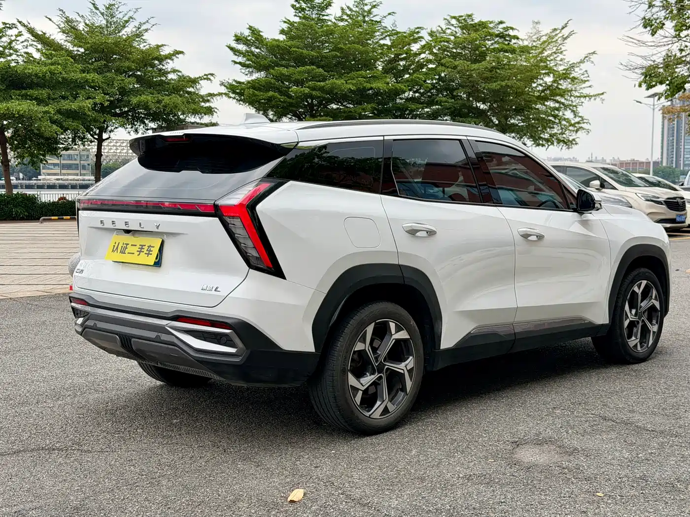 GEELY AUTOMOBILE BOYUE L