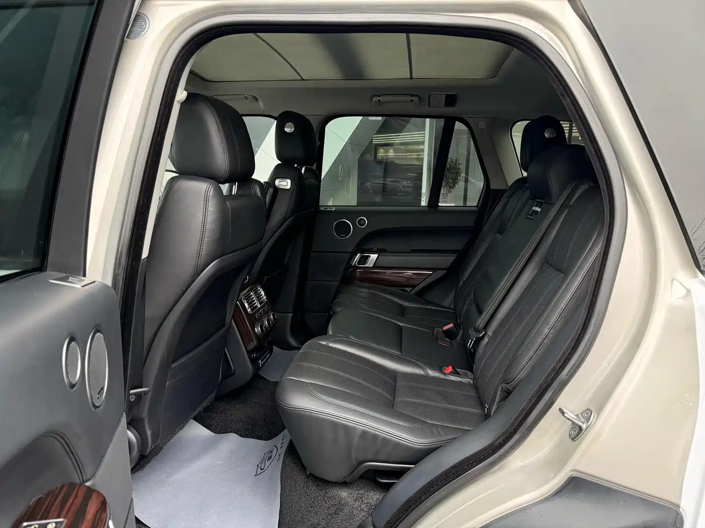 Land Rover Range Rover 2014 3.0 SC V6 Vogue фото 6