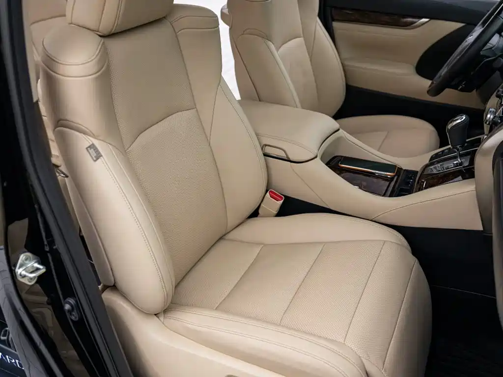 Toyota Alphard 2021 Hybrid 2.5L Luxury фото 19
