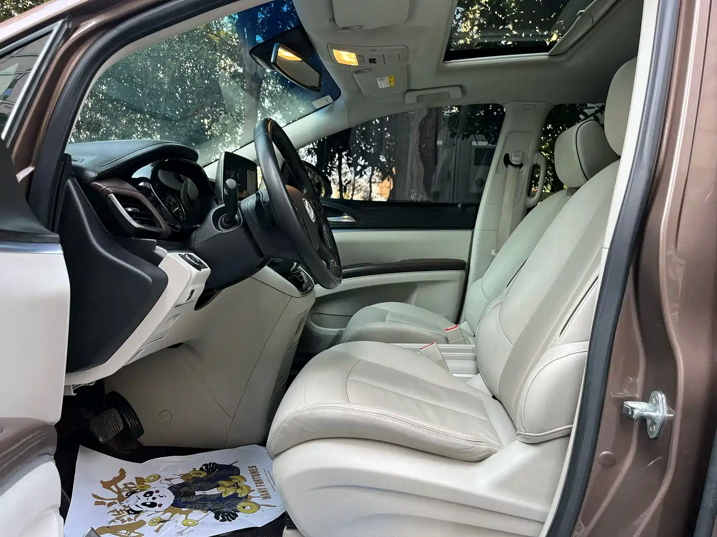 Buick GL8 2021 Land Business Class 652T Luxury фото 6