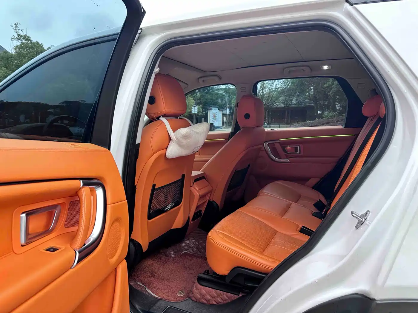 Land Rover Discovery Sport 2018 240PS HSE Edition фото 5