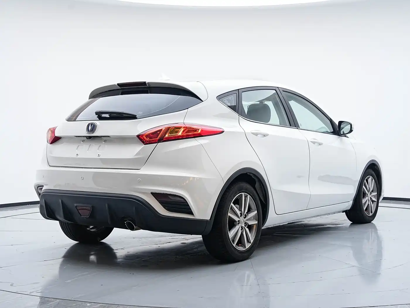 Changan Eado XT 2017 2016 1.6L Manual Stylish Cool Edition