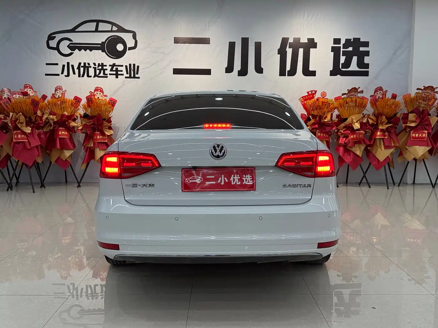 Volkswagen Sagitar 2018 1.6L Automatic Comfort фото 4