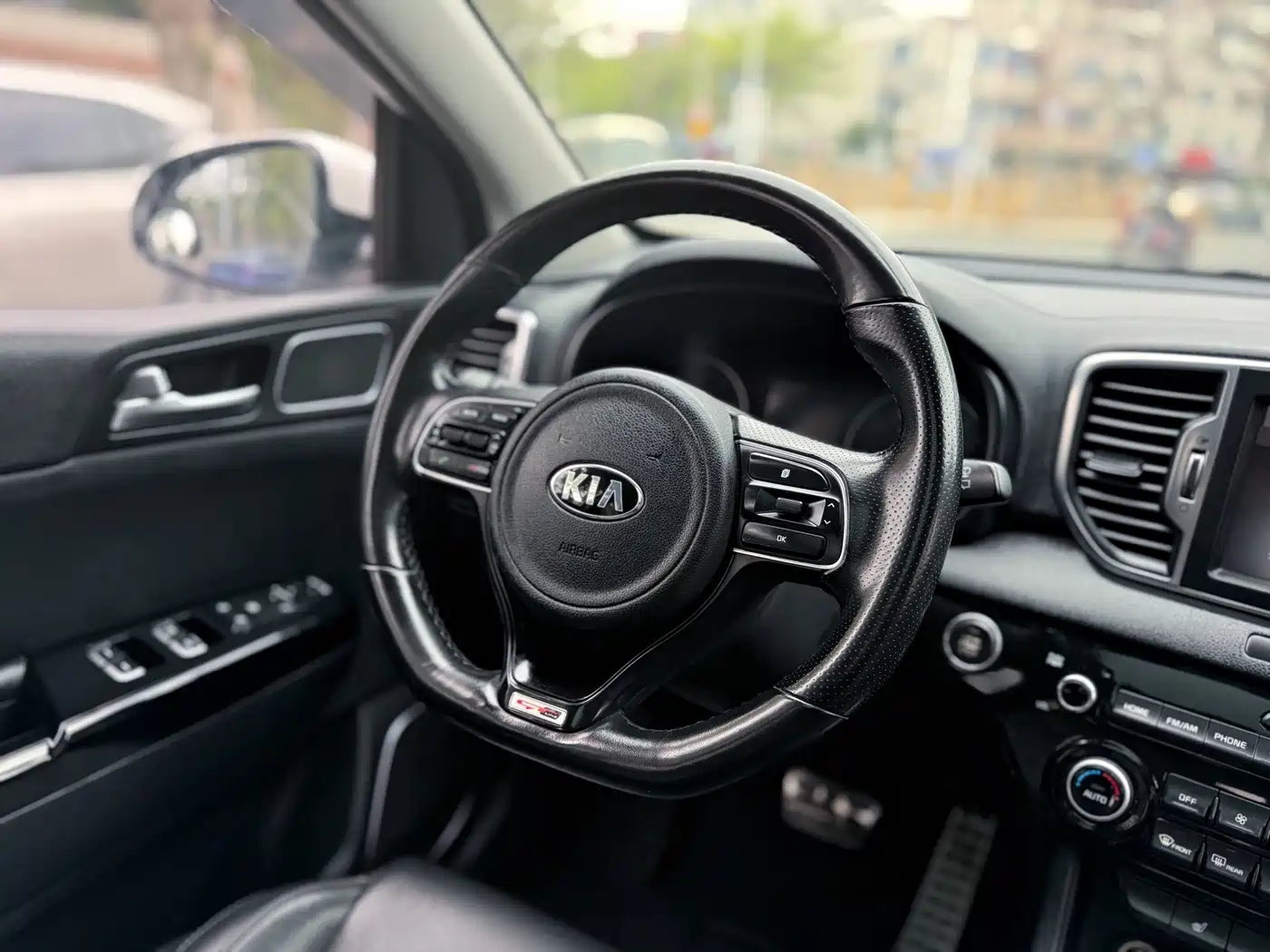 Kia KX5 2016 Model 1.6T Automatic 2WD Premium фото 12