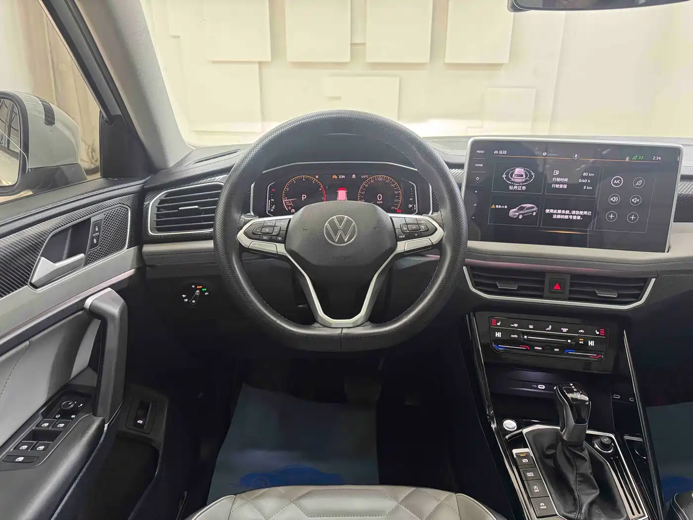 Volkswagen Tayron 2023 280TSI 2WD Luxury Plus Advanced Edition фото 16