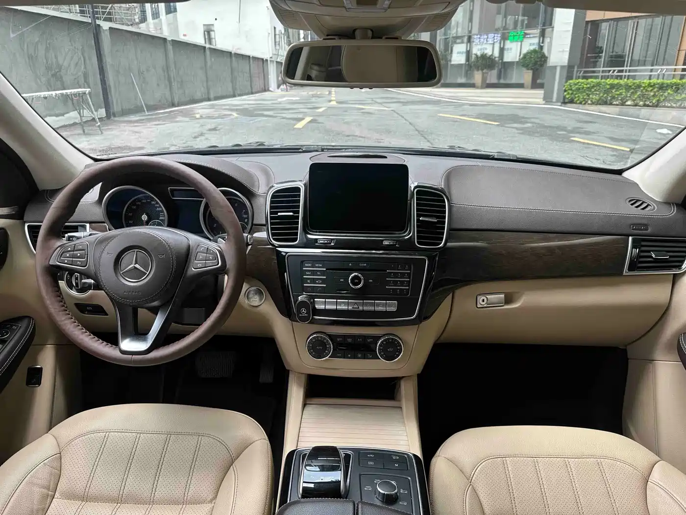 Mercedes-Benz GLS 2018 2017 GLS 400 4MATIC Fashion