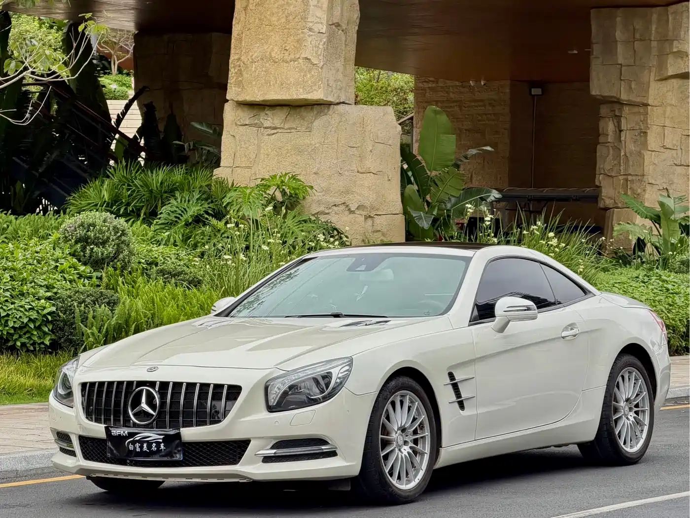 MERCEDES-BENZ SL CLASS