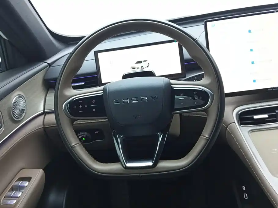 Chery Tiggo 8 PLUS 2024 2025 290TGDI DCT Premium 5-seater