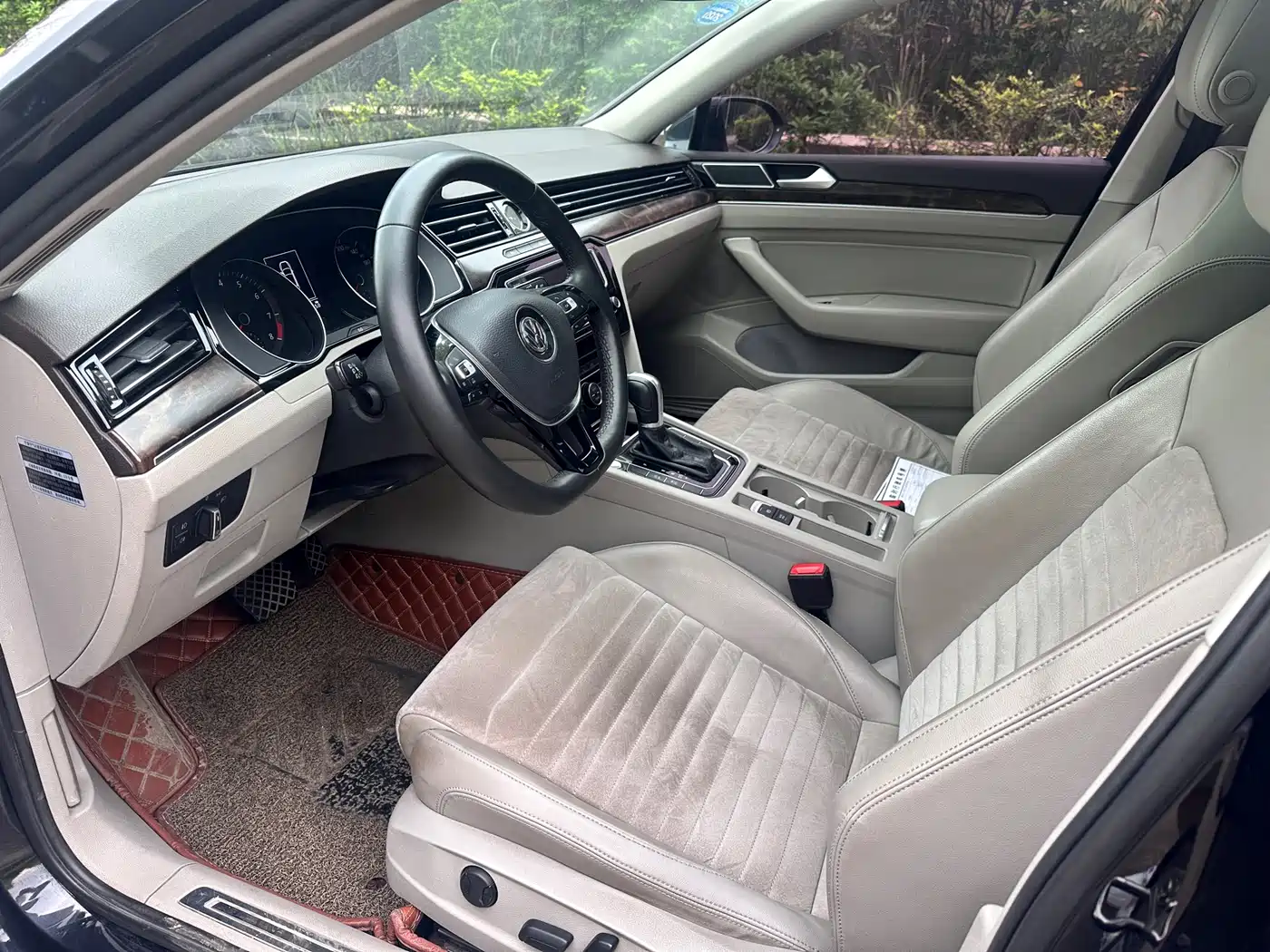 Volkswagen Magotan 2017 380TSI DSG Luxury фото 7