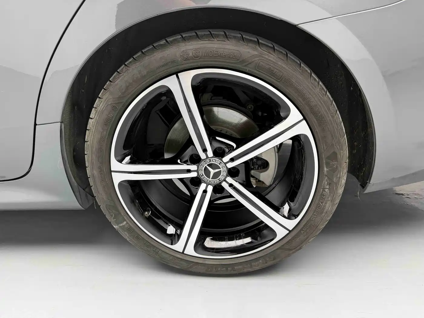 Mercedes-Benz CLS 2018 CLS 300 Dynamic фото 7