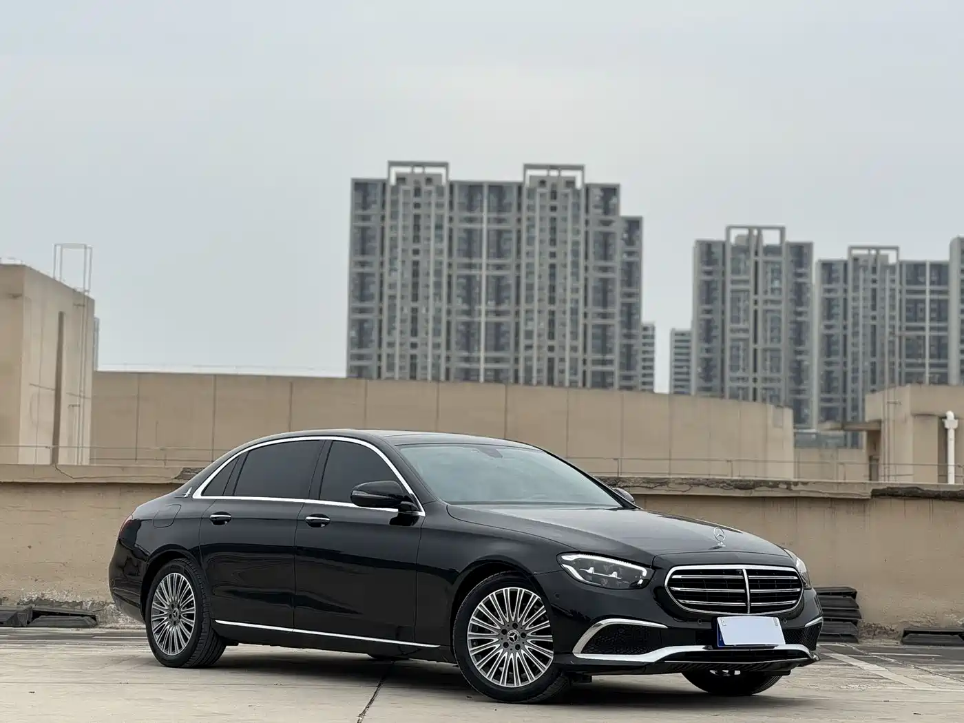  E CLASS