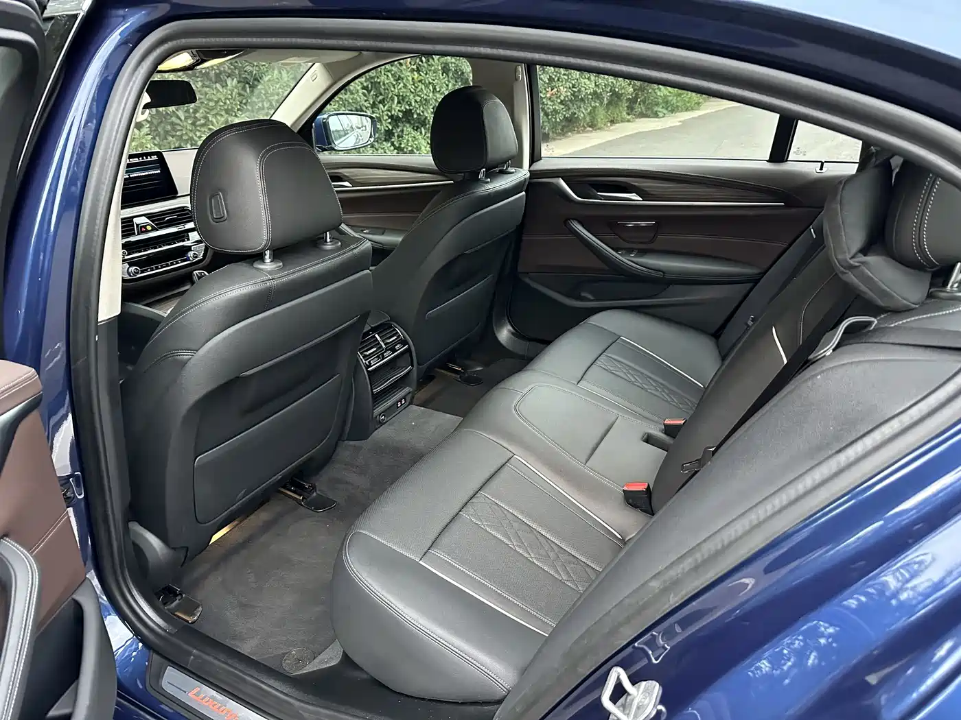 BMW 5 Series New Energy 2022 Model Second Facelift 535Le Luxury Package фото 7