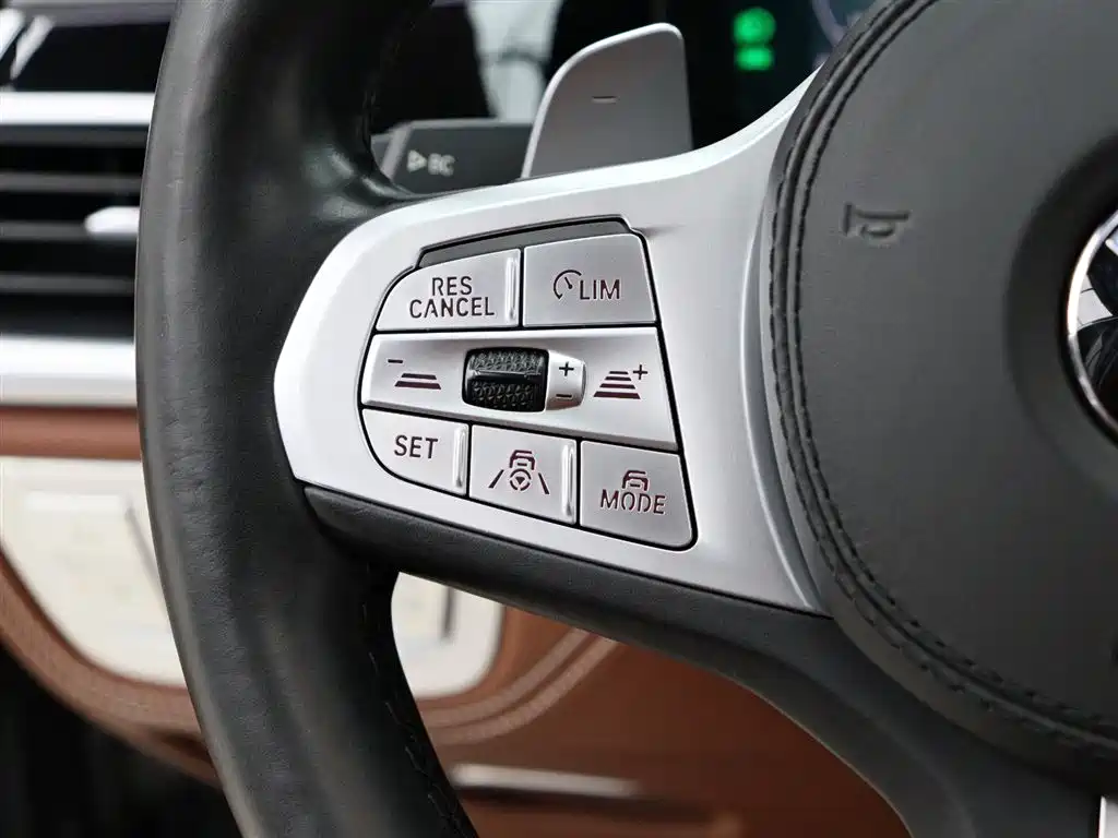 BMW 7 Series 2019 Facelift 750Li xDrive V8 M Sport Package фото 17