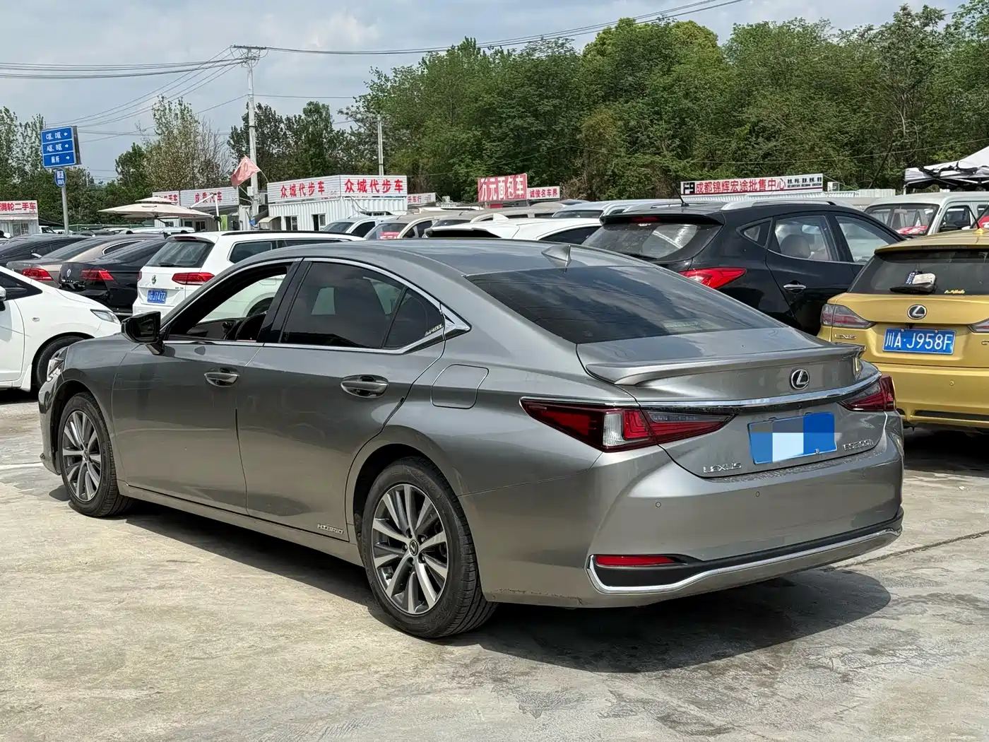 Lexus ES 2020 Model 300h Excellence Edition фото 3