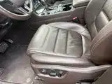 Фото 8 - Volkswagen Touareg