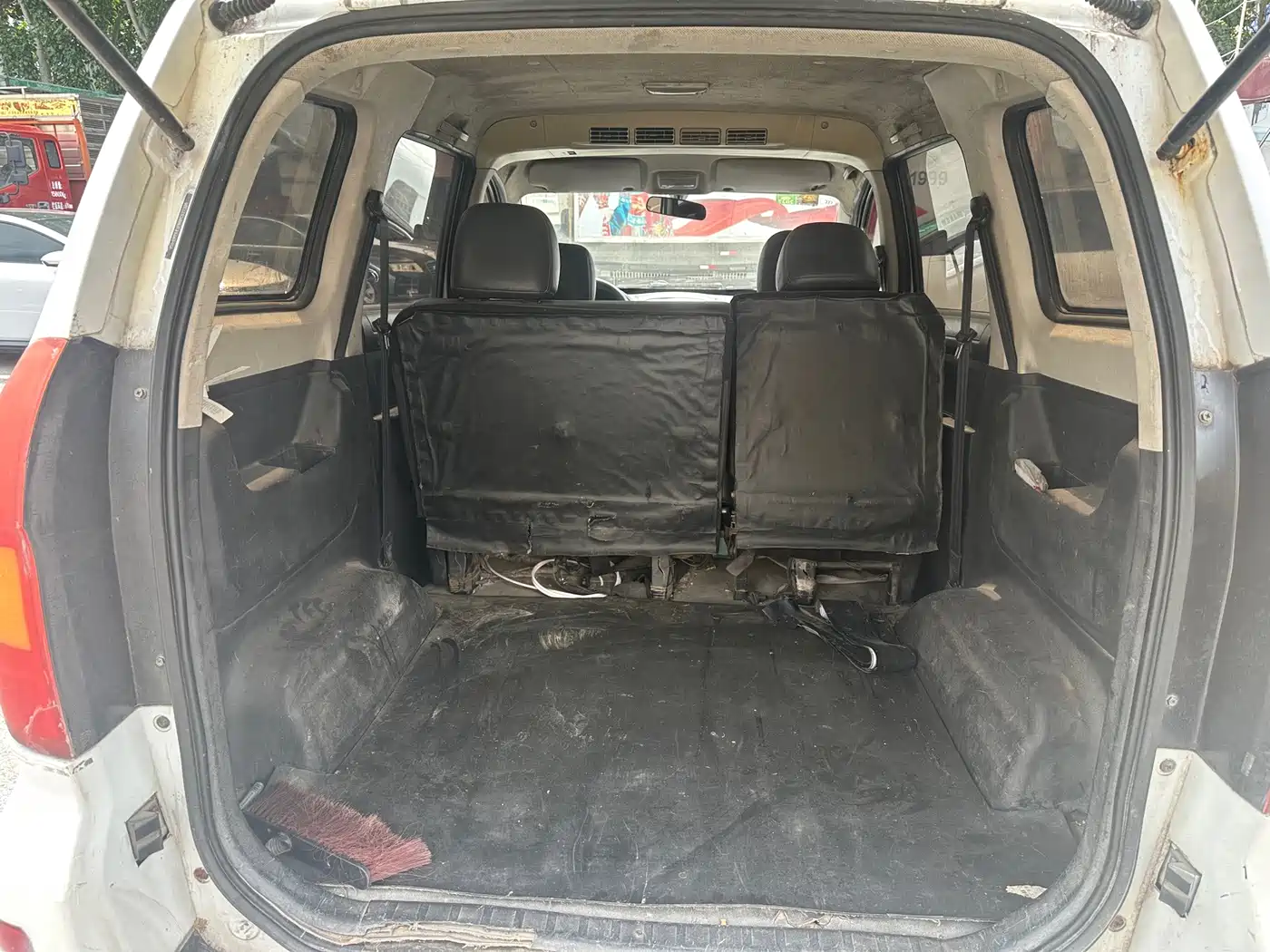 Dongfeng Fengguang Fengguang 360 2015 2015 Model 1.5L Manual Comfort 7-seater China IV