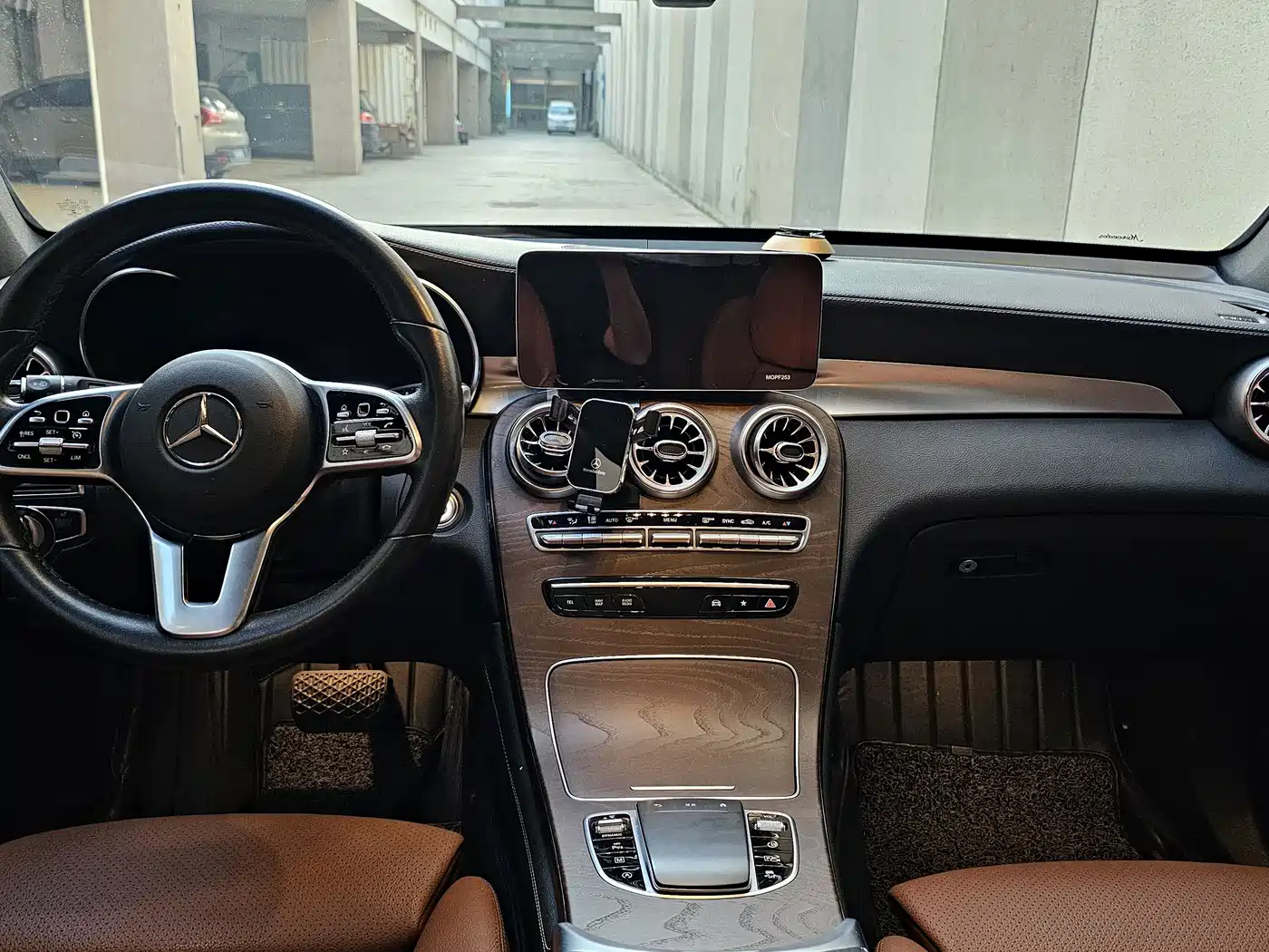 Mercedes-Benz GLC 2020 GLC 260 L 4MATIC Luxury фото 8