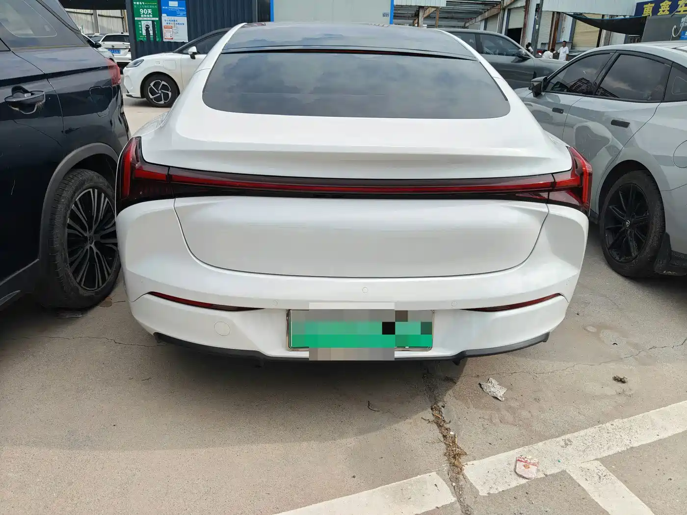 Nezha Auto Nezha S 2023 2022 Model Extended Range 1160km RWD Large Edition