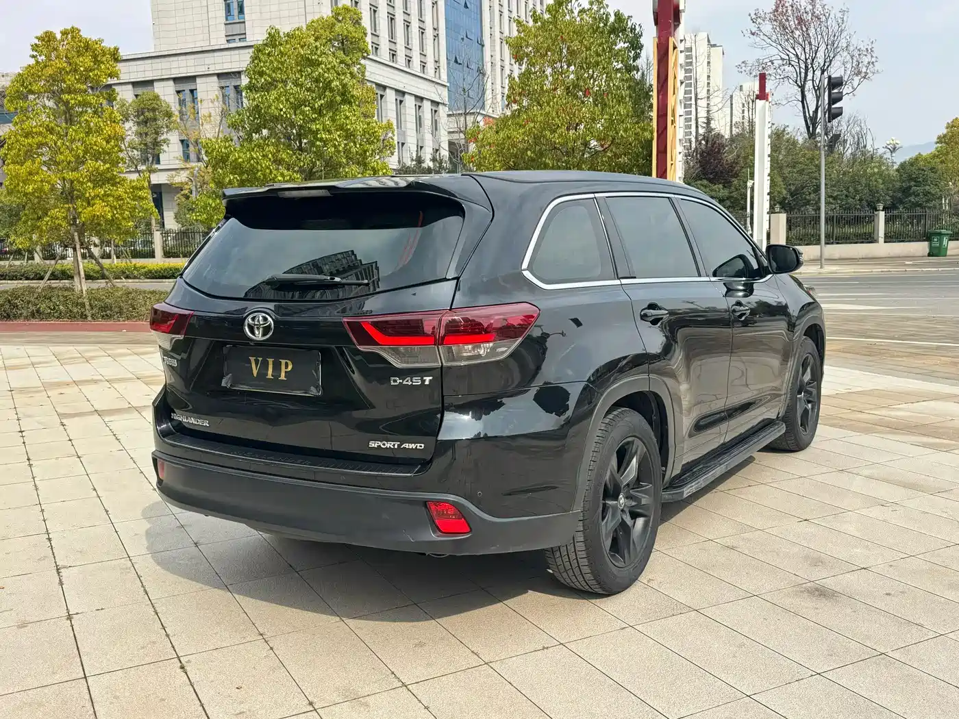 Toyota Highlander 2018 Model 2.0T 4WD Knight Edition 7-Seater China VI фото 4