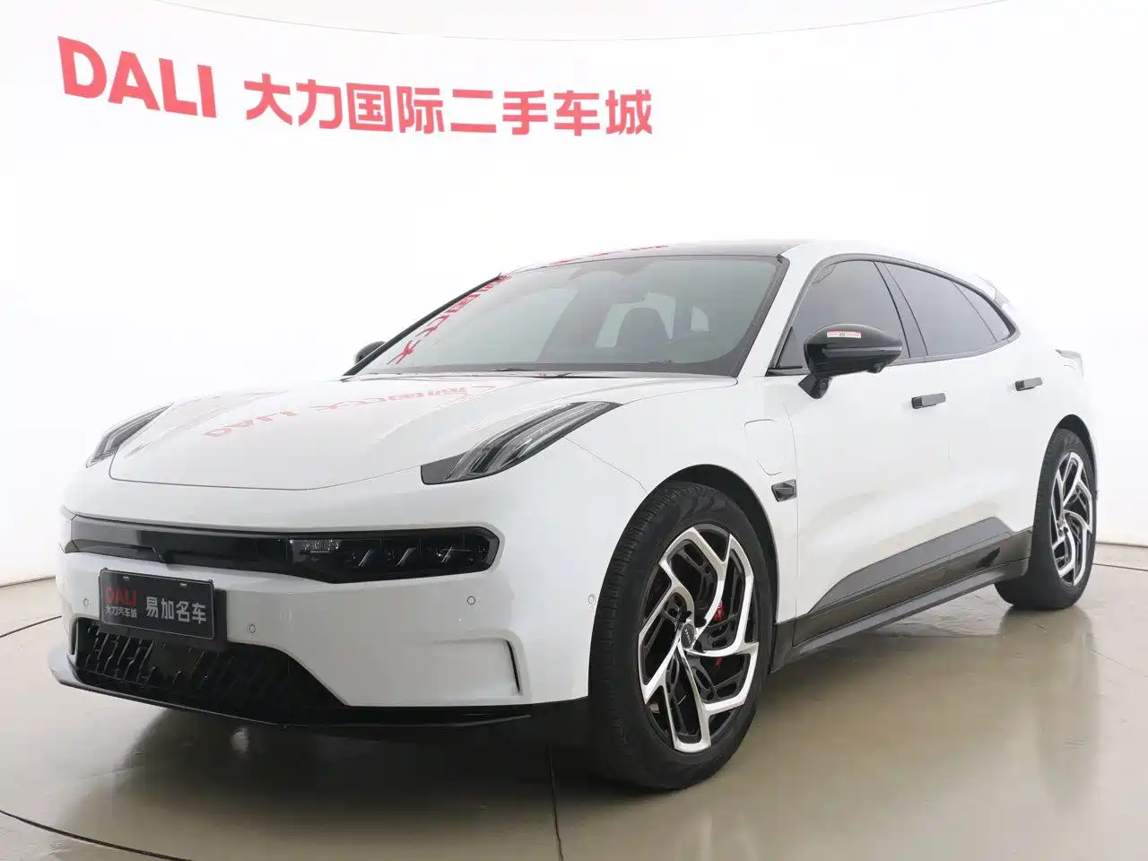 ZEEKR EXTREME KRYPTON 001