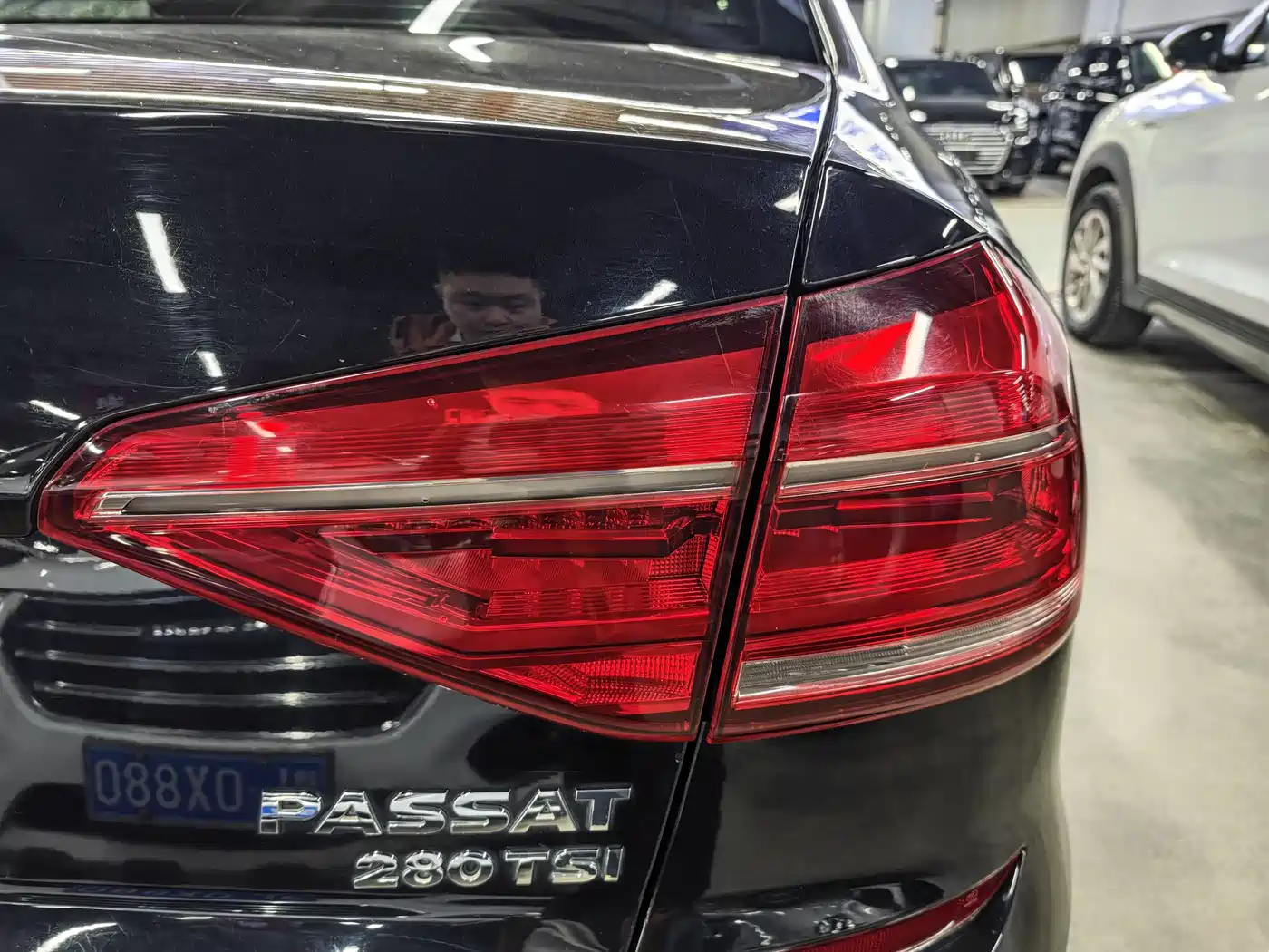 Volkswagen Passat 2017 280TSI DSG Prestige фото 10