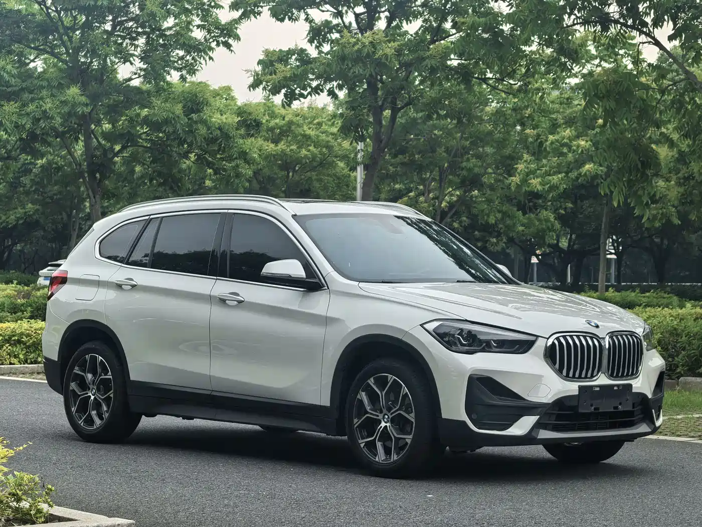 BMW X1 2022 sDrive25Li Leading