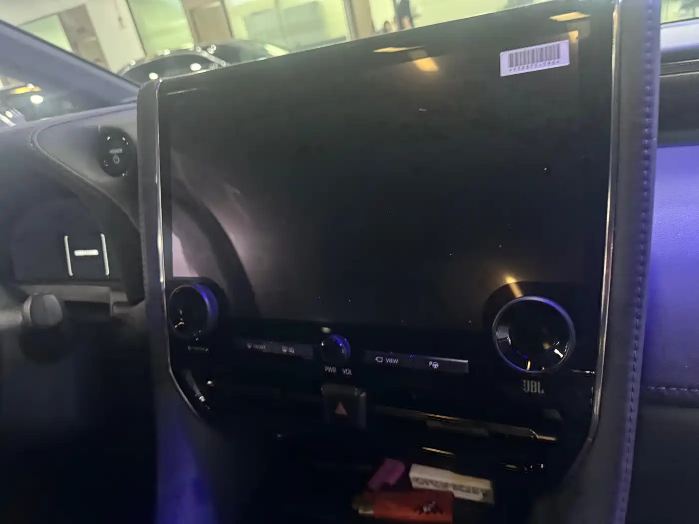 Toyota Alphard 2023 Dual Hybrid 2.5L Ultimate Gold Edition фото 17