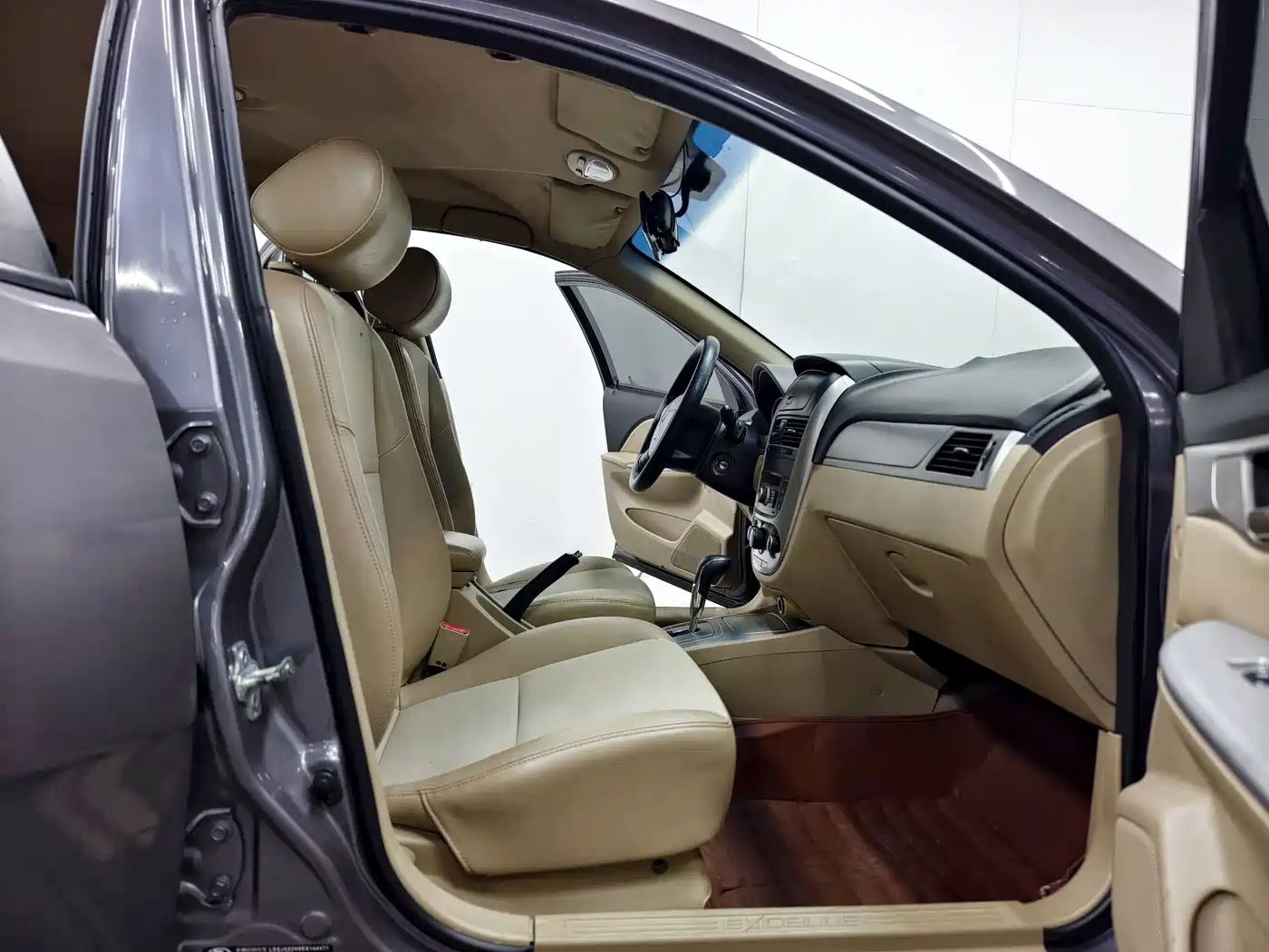 Buick Excelle 2015 1.5L Automatic Classic фото 13
