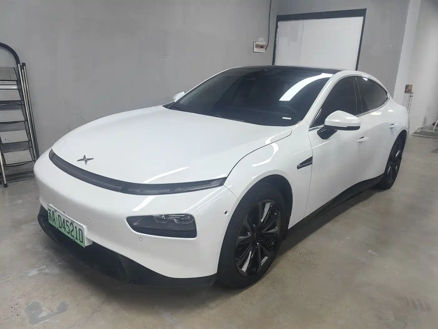 XPeng P7 2020 Model 670N