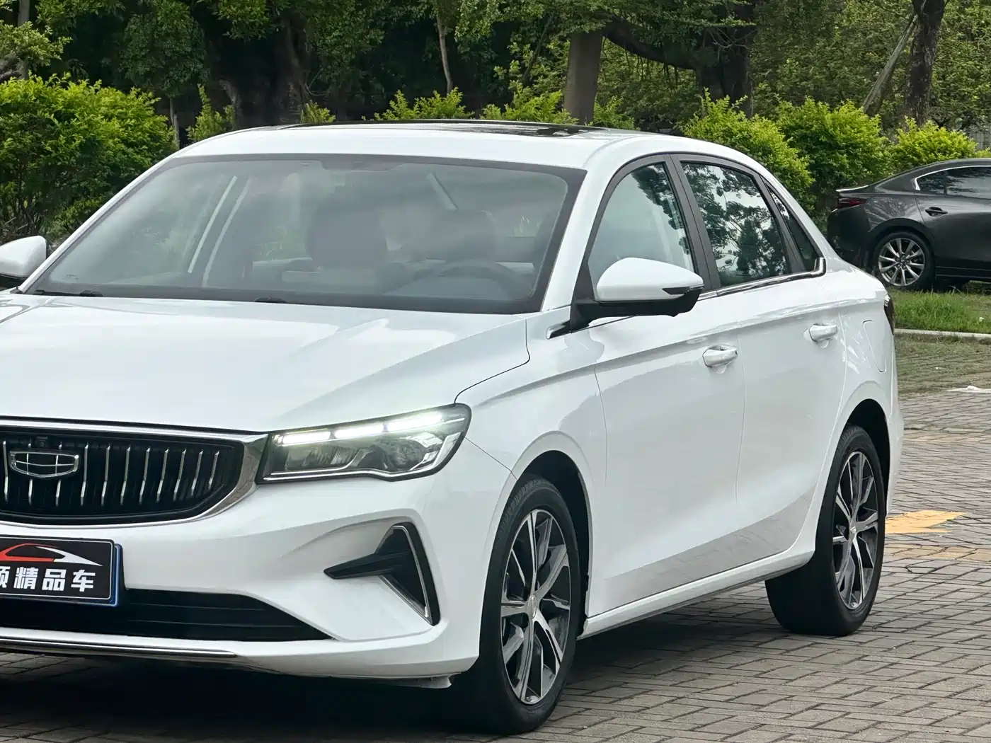 GEELY AUTOMOBILE EMGRAND