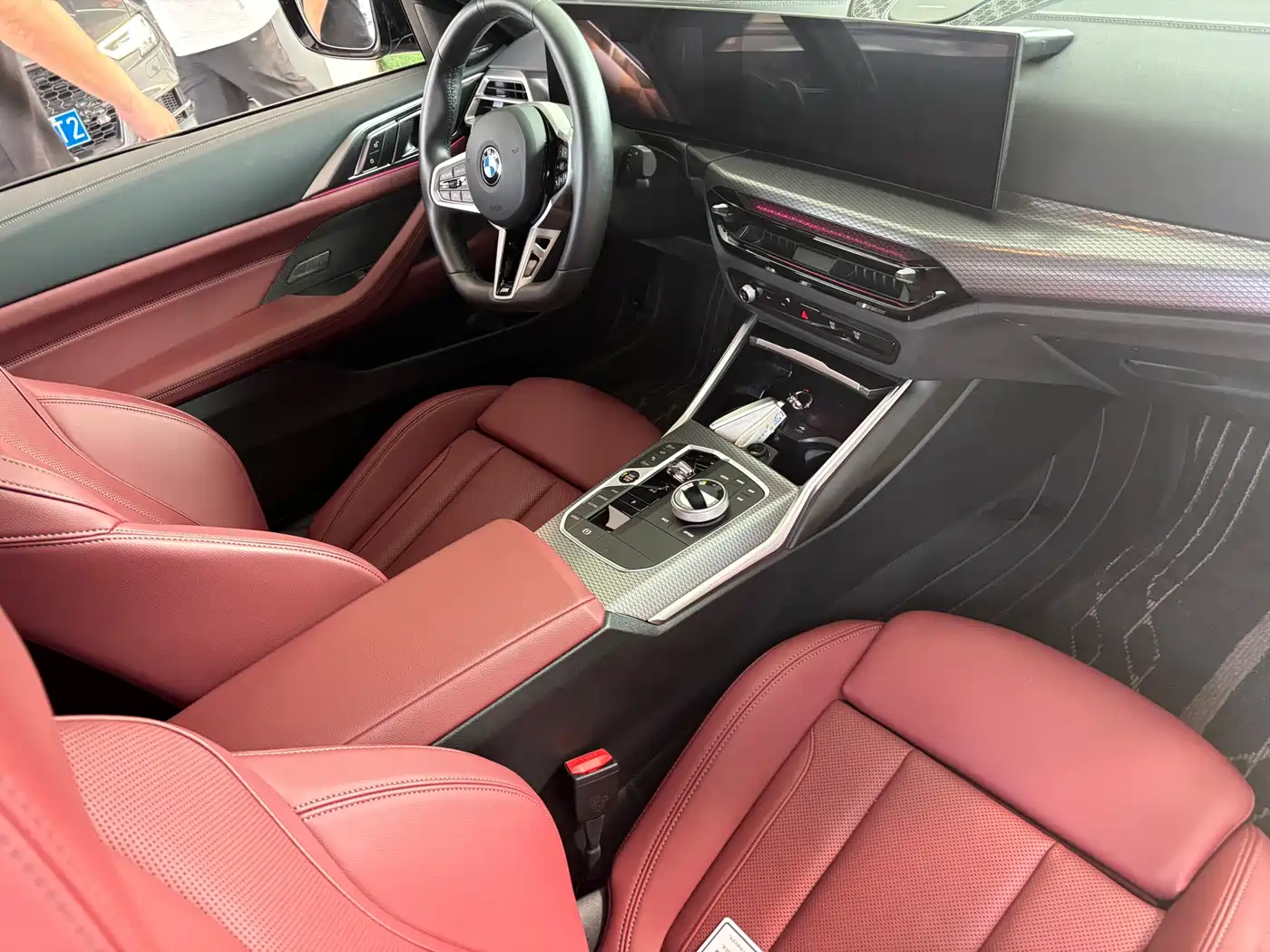 BMW 4 Series 2024 430i M Sport Shadow Edition фото 11