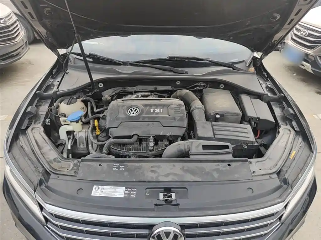 Volkswagen Passat 2017 330TSI DSG Prestige фото 20