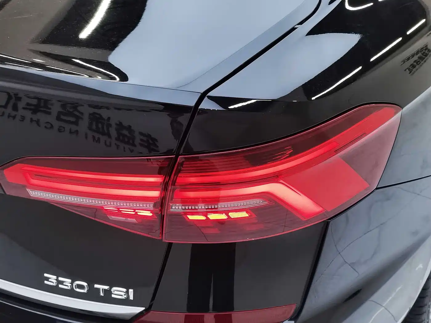 Volkswagen Passat 2019 330TSI Premium Edition China V фото 27
