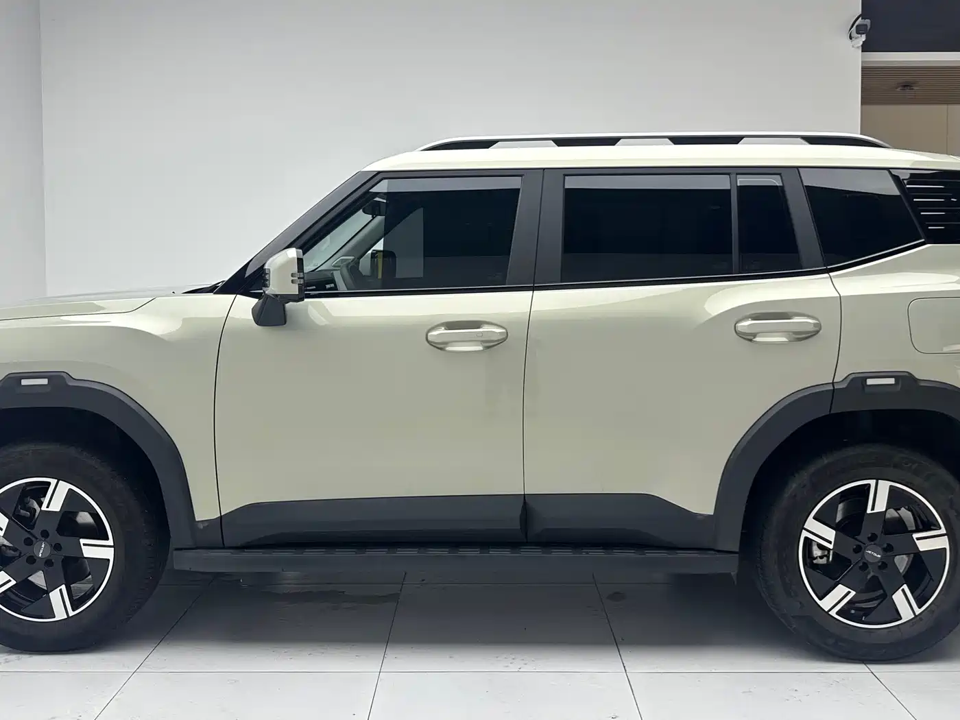 Jetour Freedom 2025 2025 1.5TD DCT Explorer