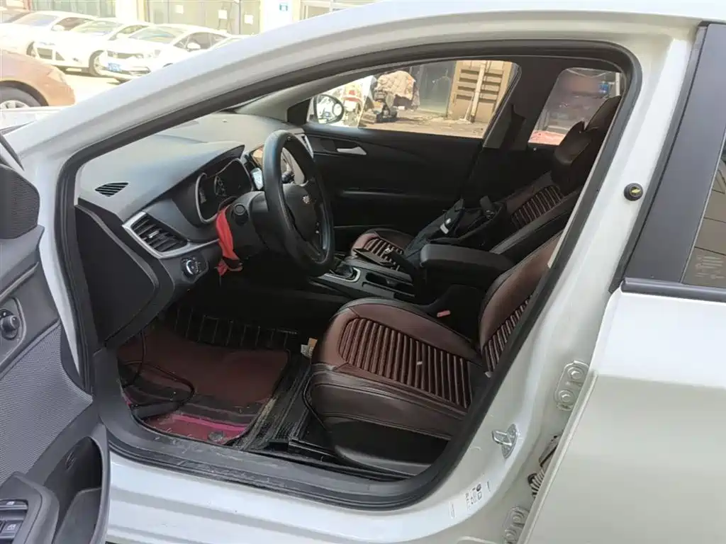 Chevrolet Cavalier 2019 320 Auto Sunroof Enjoyment Edition фото 15