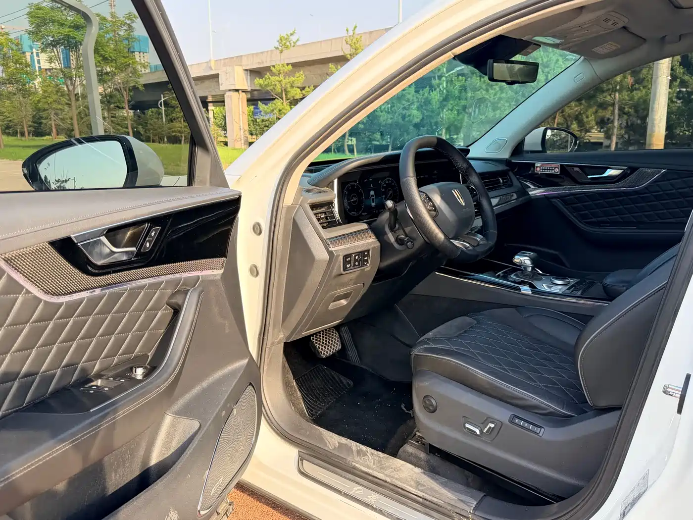 Hongqi HS5 2019 2.0T Intelligent Flagship 4WD Version фото 14