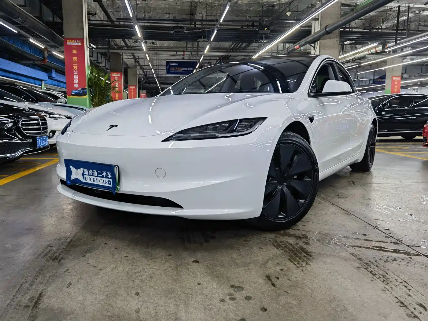 Tesla Model 3 2025