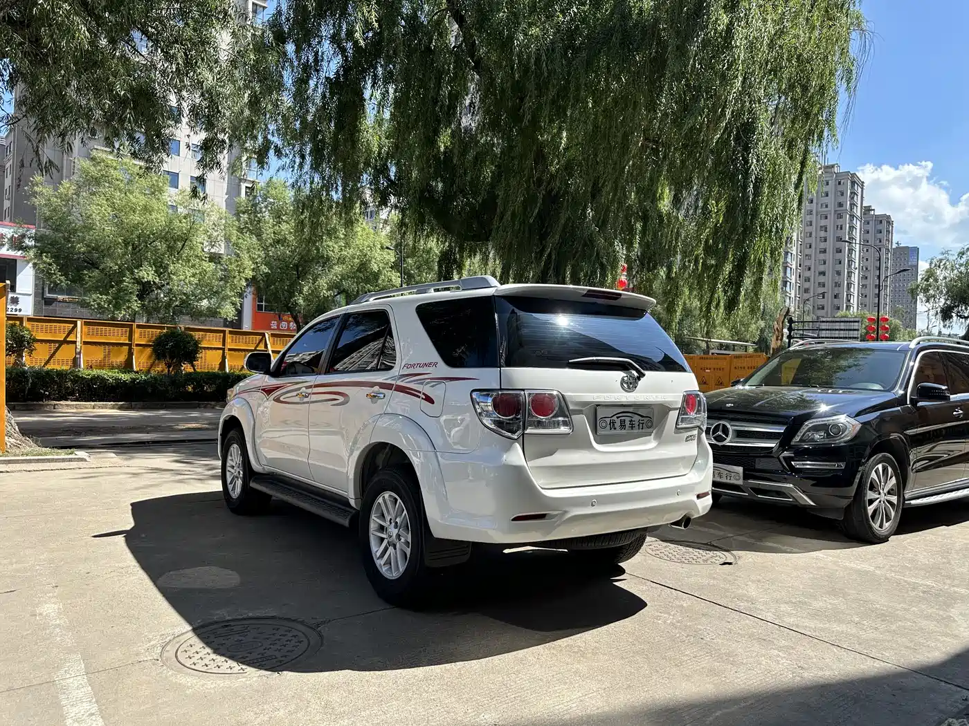 Toyota Fortuner 2015 Model 2.7L Standard Edition фото 4