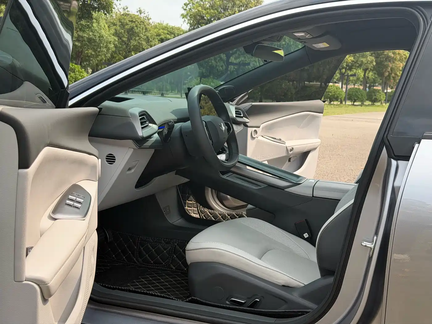 ARCFOX EXTREME FOX POLAR FOX ALPHA S5