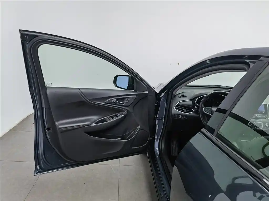 Chevrolet Malibu XL 2019 Redline 550T Automatic Sharp Action Edition фото 8