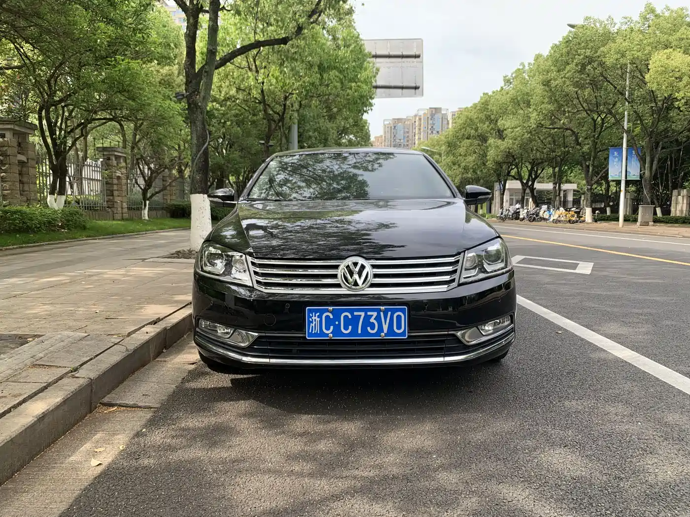 Volkswagen Magotan 2012 3.0FSI Flagship фото 2