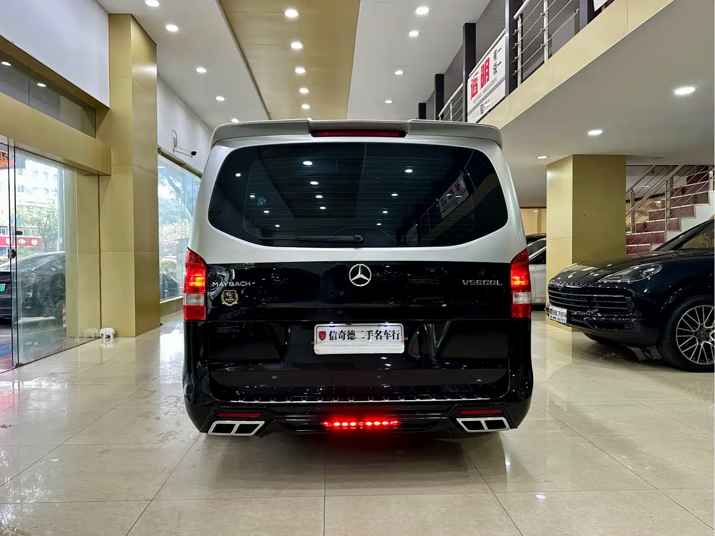 MERCEDES-BENZ VITO