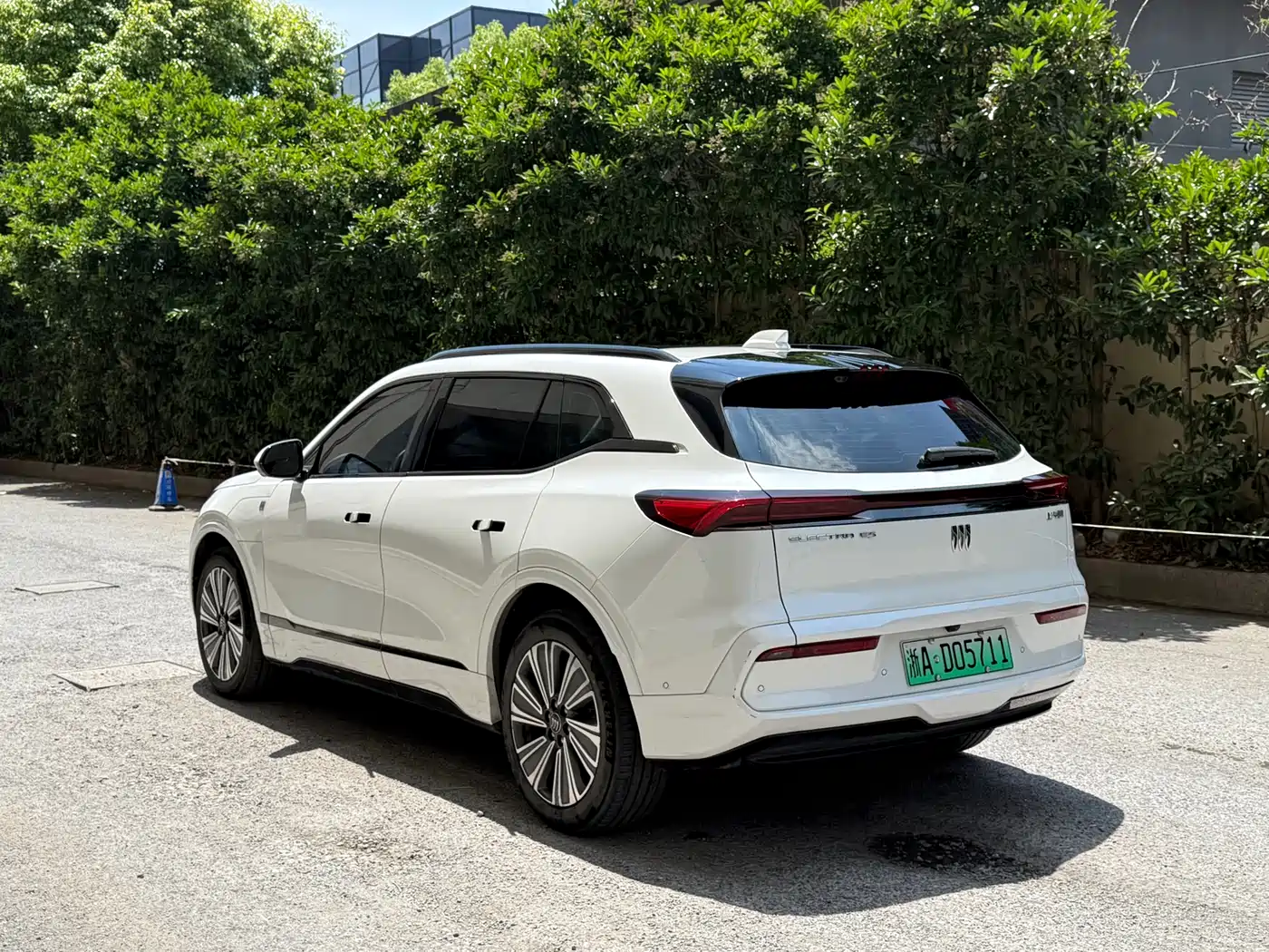 Buick E5 2023 Premium Standard Range Edition фото 6